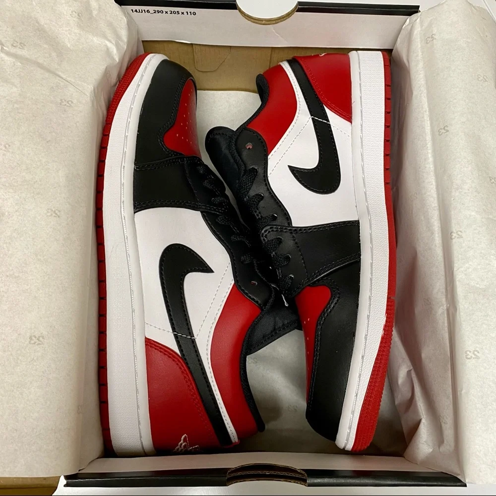Air Jordan 1 Low 8.5 mens